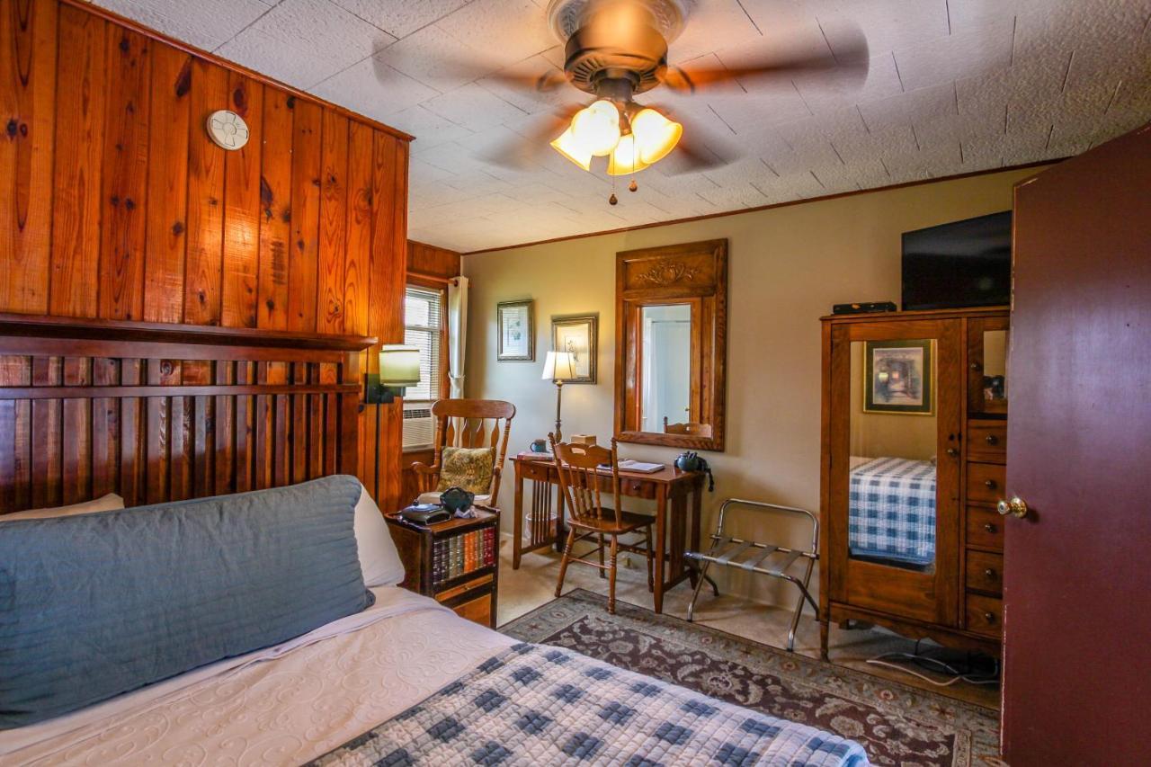Mountainaire Inn And Log Cabins Blowing Rock Exteriér fotografie