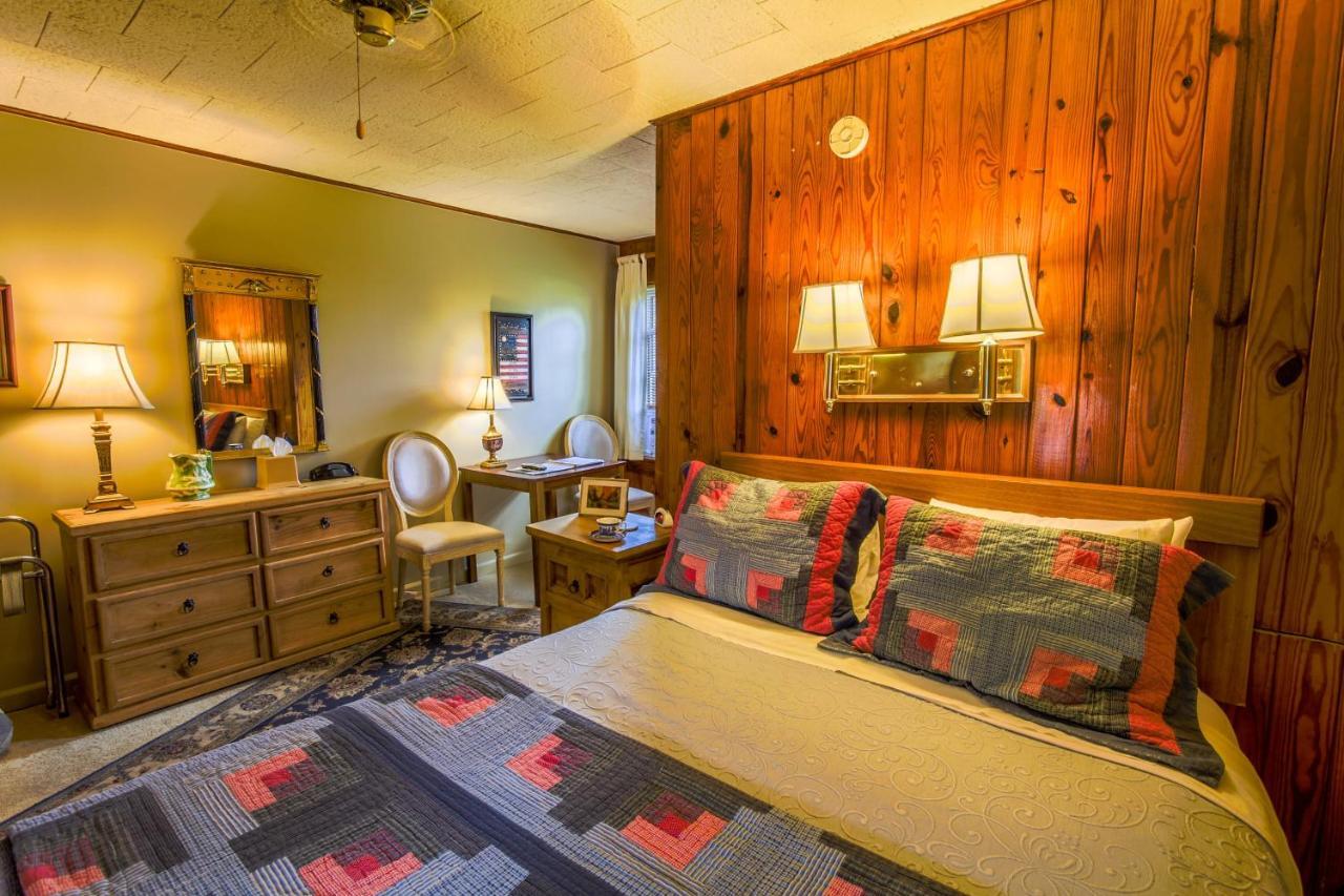 Mountainaire Inn And Log Cabins Blowing Rock Exteriér fotografie